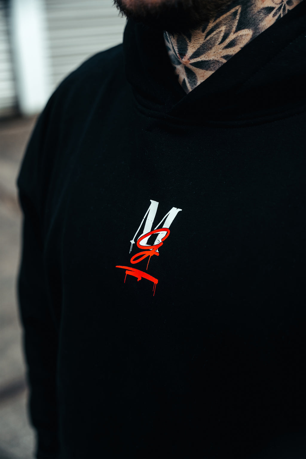 ROOTED LEGACY HOODIE - BLACK