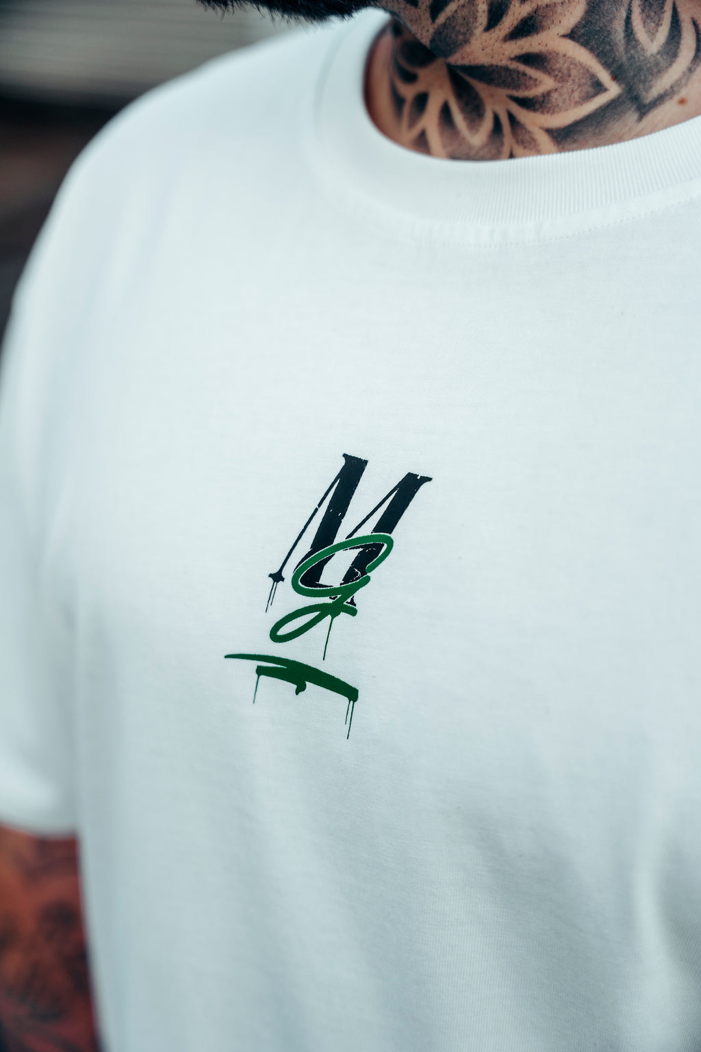 REGRET NEVER TEE - WHITE